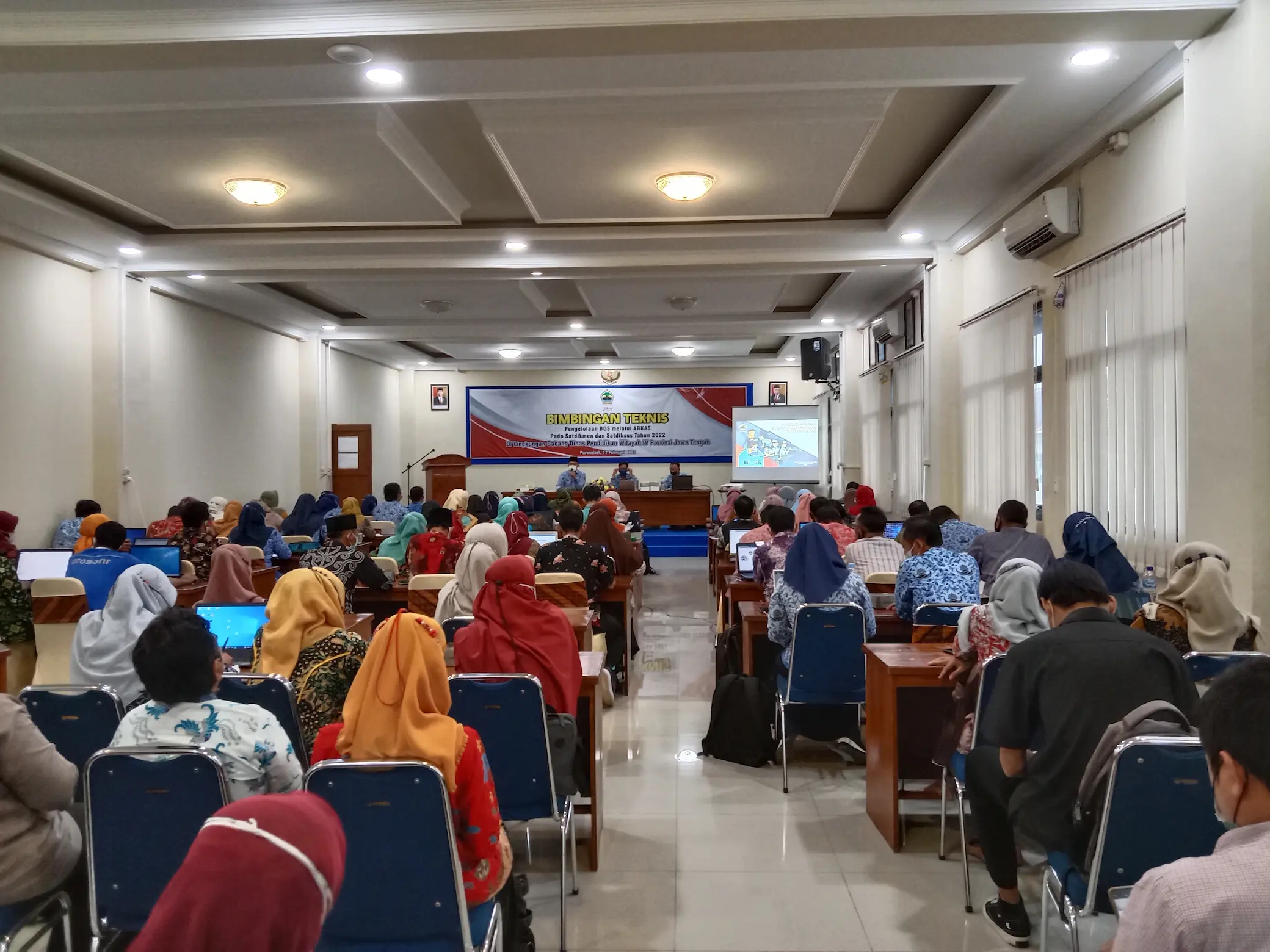 Kunjungan Industri ke Perusahaan Teknologi Terkemuka