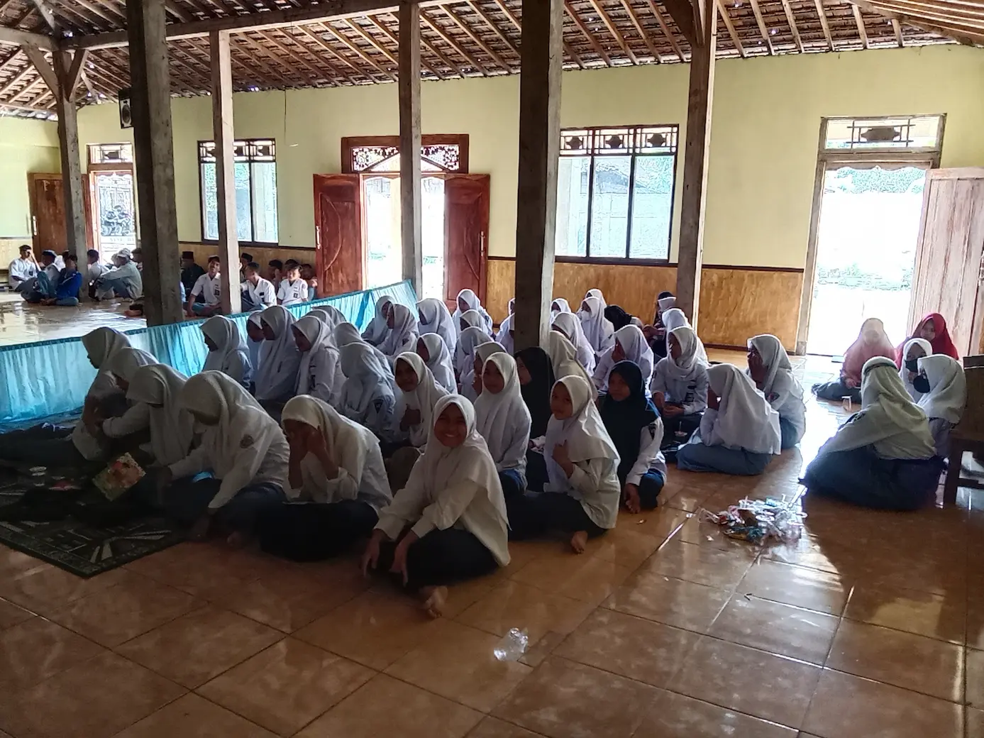 Siswi SMK Fathul Maarif Geyer Raih Juara III Lomba Dakwah Gebyar Muharram 1448 H
